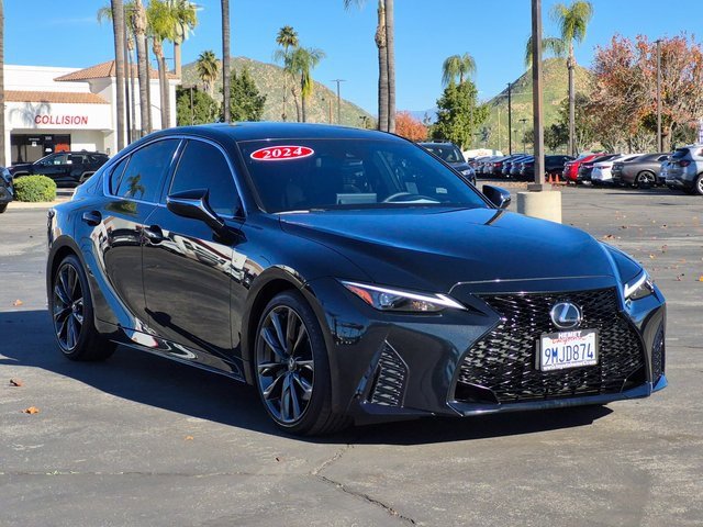 Used 2024 Lexus IS 300 F Sport image 3