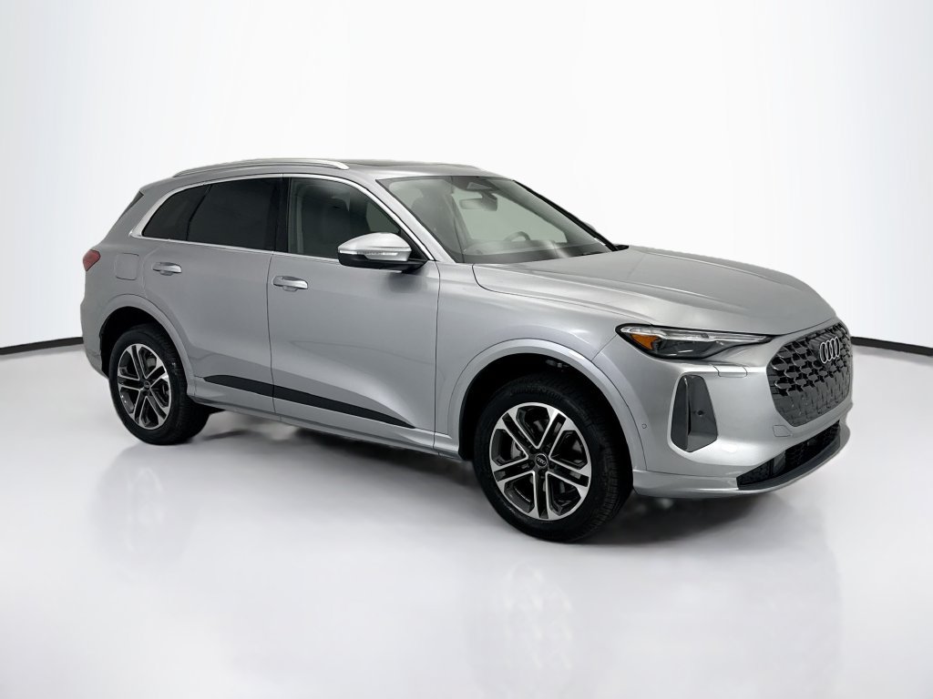 Used 2026 Audi Q5 Premium Plus AWD/4WD image 3