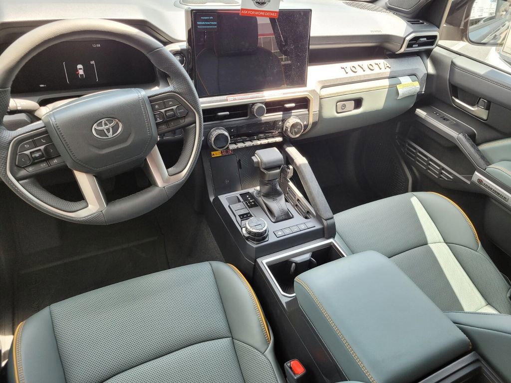 New 2025 Toyota Tacoma Trailhunter image 8