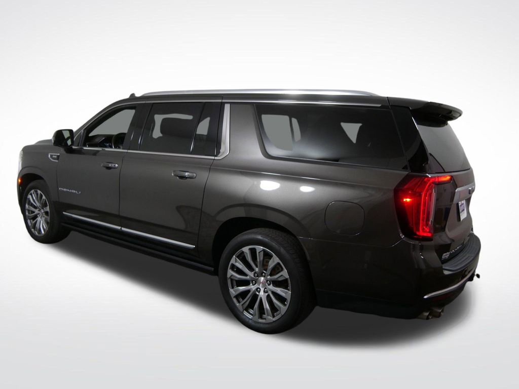 Used 2021 GMC Yukon XL Denali w/ Denali Ultimate Package AWD/4WD image 7