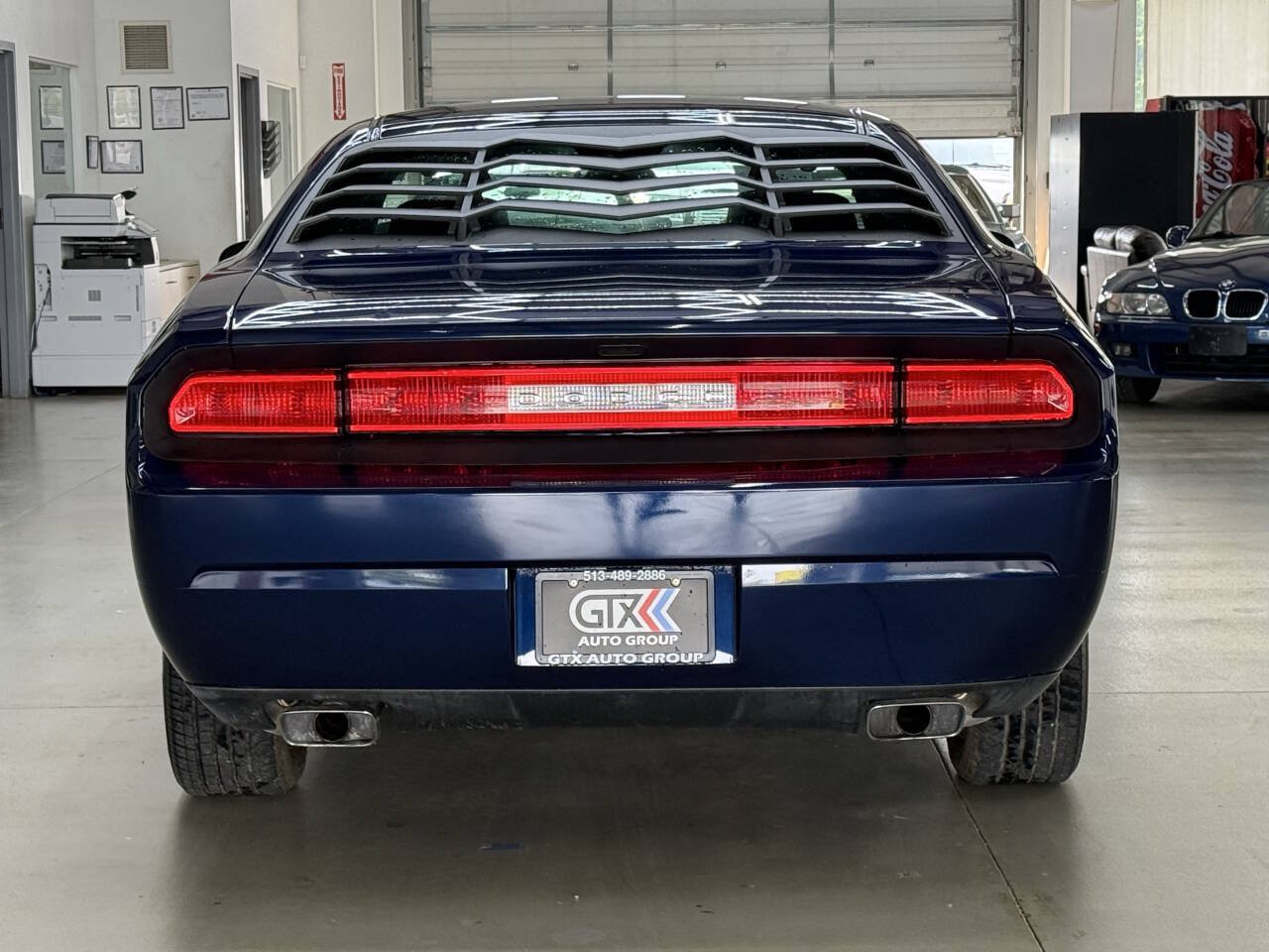 Used 2014 Dodge Challenger SXT RWD image 4