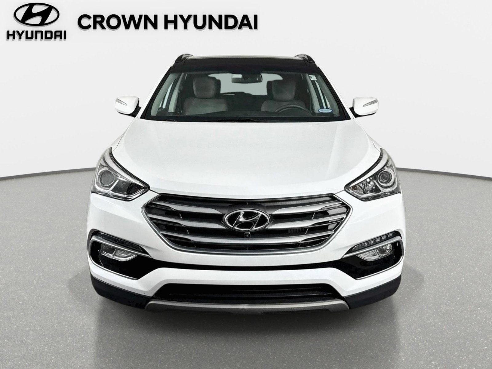 Used 2018 Hyundai Santa Fe Sport FWD image 2