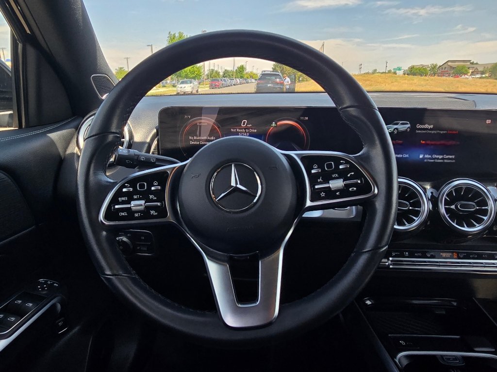 Used 2023 Mercedes-Benz EQB 350 4MATIC SUV w/ Pinnacle Package image 27