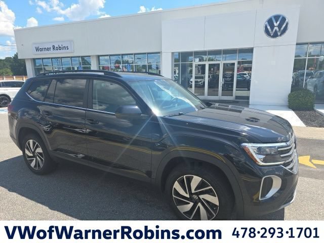 Used 2026 Volkswagen Atlas SE FWD image 1
