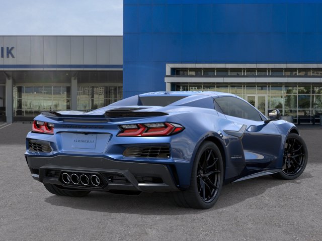 New 2027 Chevrolet Corvette Grand Sport w/ Z52 Sport Performance Package RWD image 4
