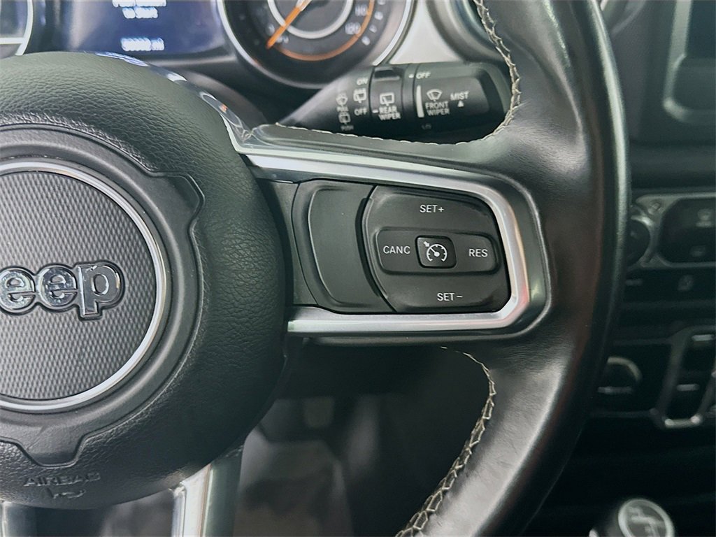 Used 2018 Jeep Wrangler Unlimited Sahara image 27