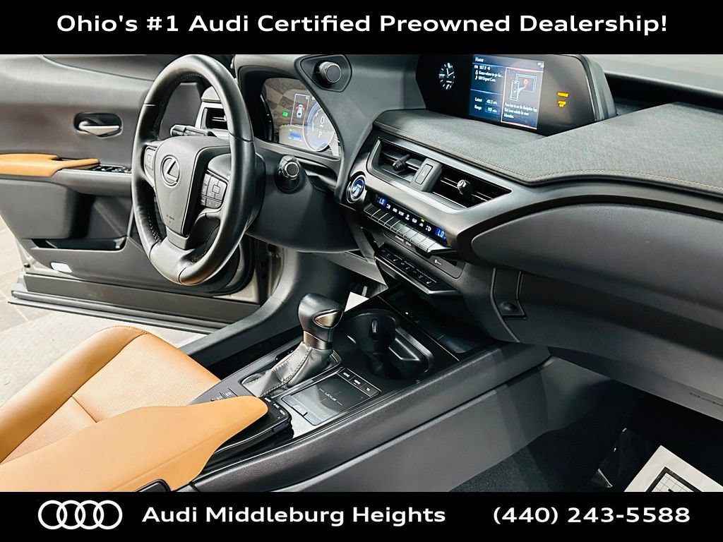 Used 2020 Lexus UX 250h w/ Premium Package AWD/4WD image 10