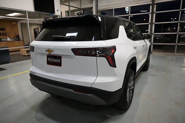 New 2026 Chevrolet Equinox LT w/ Convenience Package II image 5