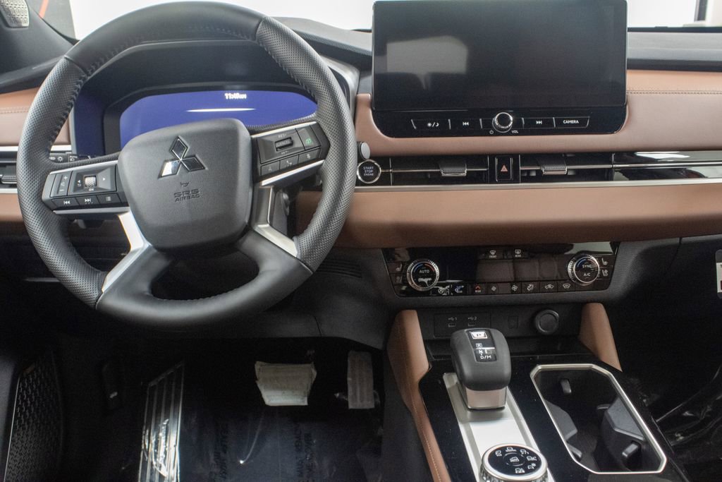 New 2026 Mitsubishi Outlander SEL image 15