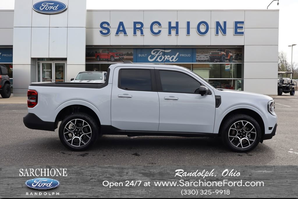 Used 2025 Ford Maverick Lariat image 1