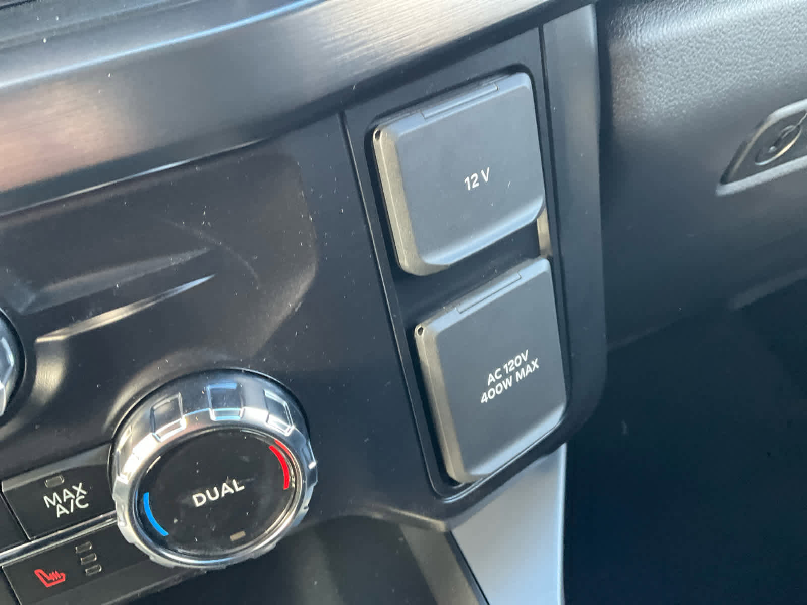 New 2026 Ford F250 Lariat w/ FX4 Off-Road Package image 30