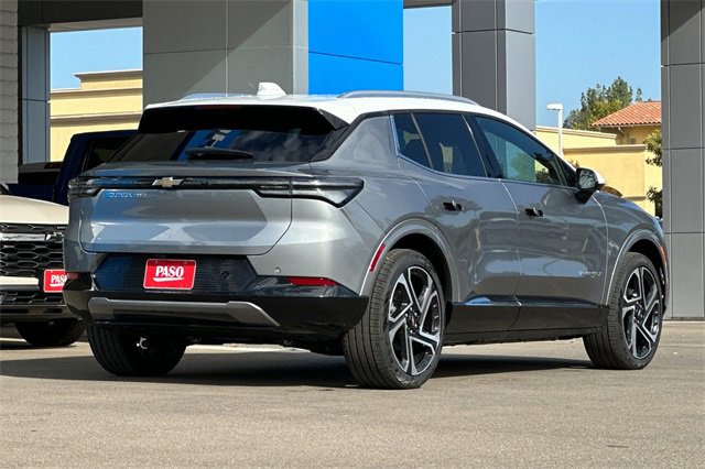 New 2026 Chevrolet Equinox EV LT image 5