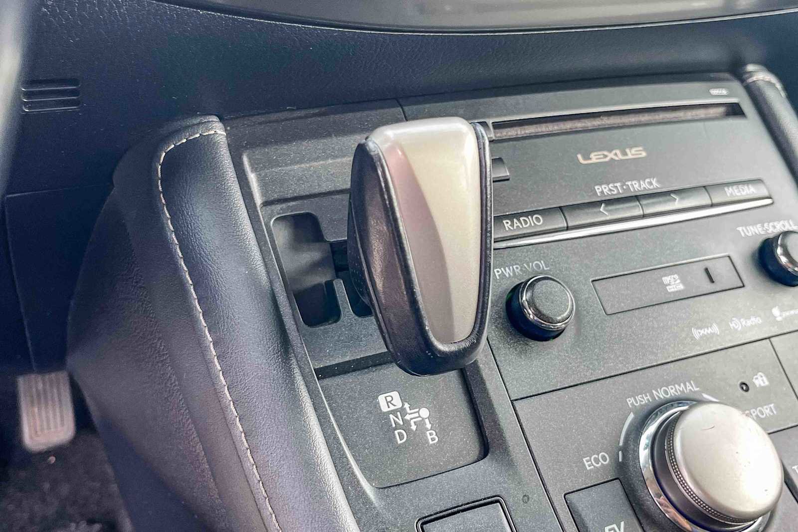 Used 2017 Lexus CT 200h w/ Navigation System Package image 19