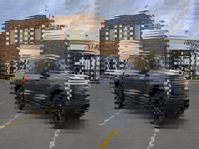 New 2025 Ford F150 Lightning XLT image 32