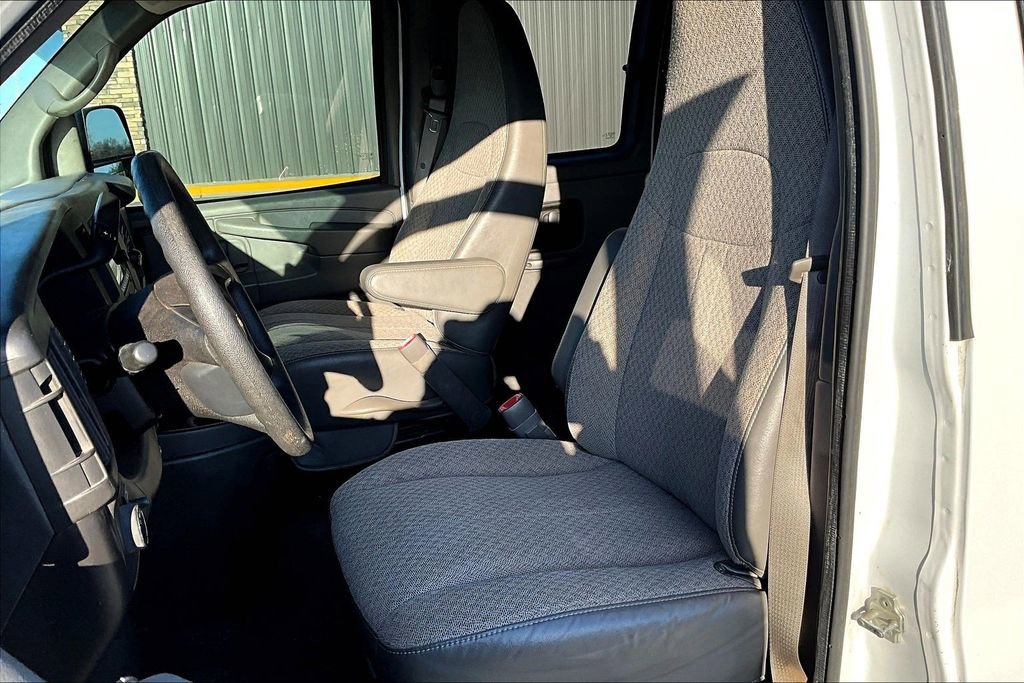 Used 2013 Chevrolet Express 2500 LT w/ LT Preferred Equipment Group image 16
