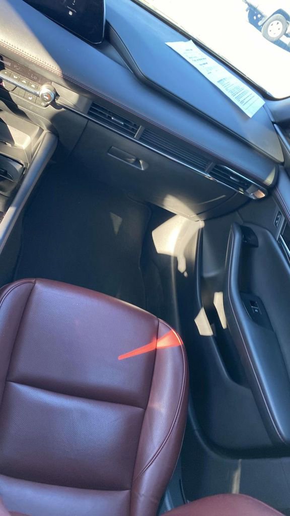 Used 2024 MAZDA MAZDA3 s image 30