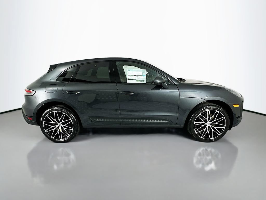 New 2026 Porsche Macan AWD/4WD image 8