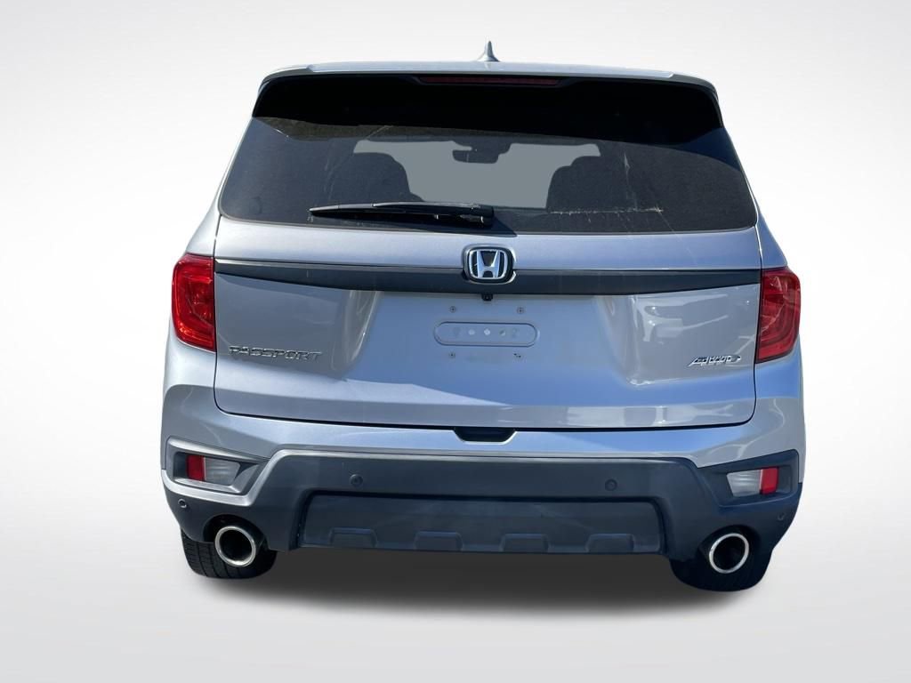 Used 2023 Honda Passport EX-L image 4
