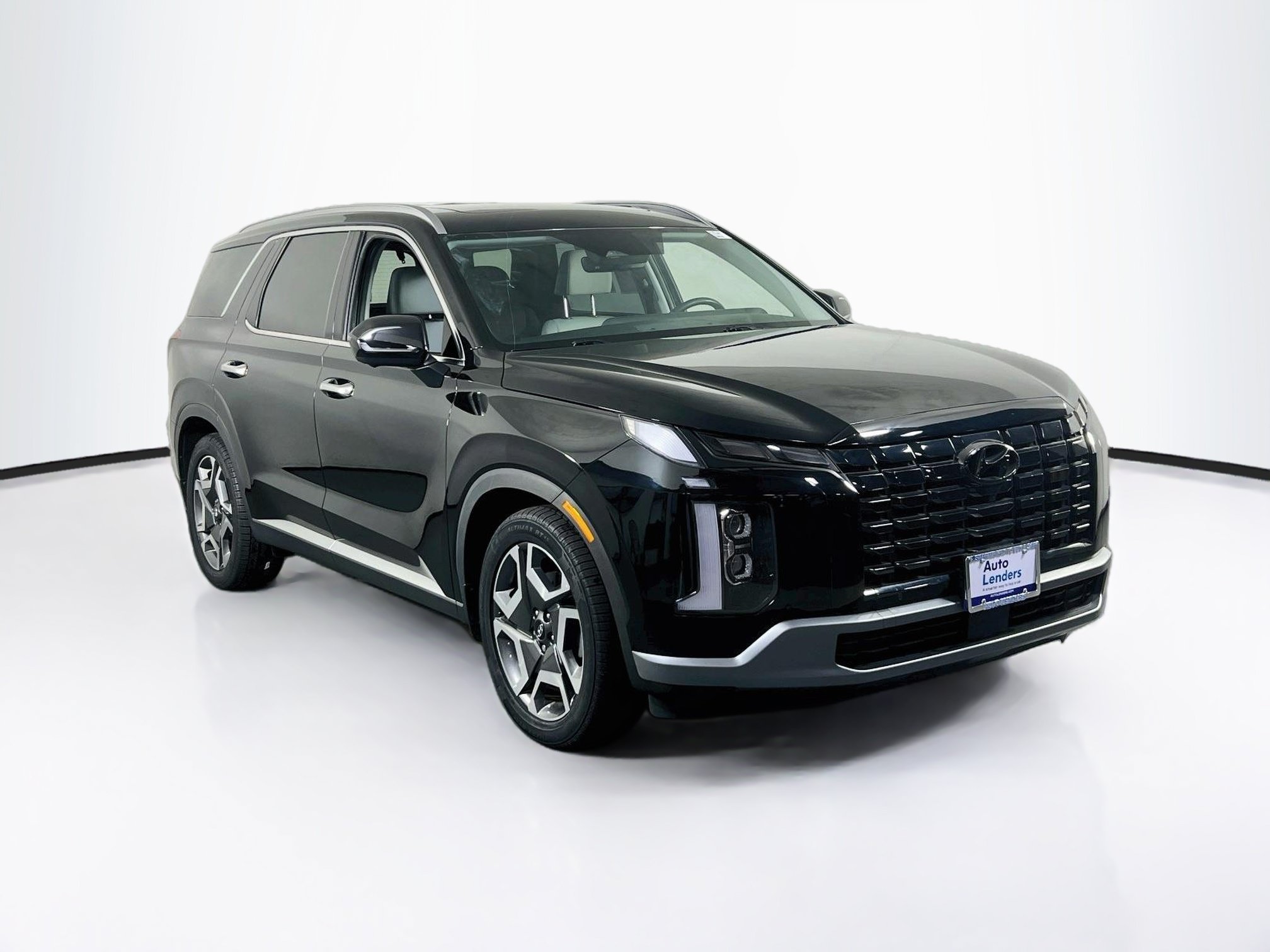 Used 2023 Hyundai Palisade SEL AWD/4WD image 3