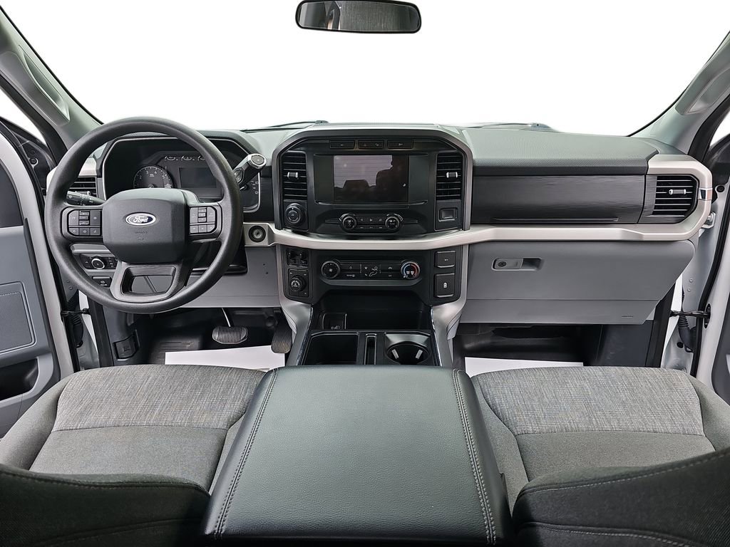 Used 2022 Ford F150 XLT w/ XTR Package image 9