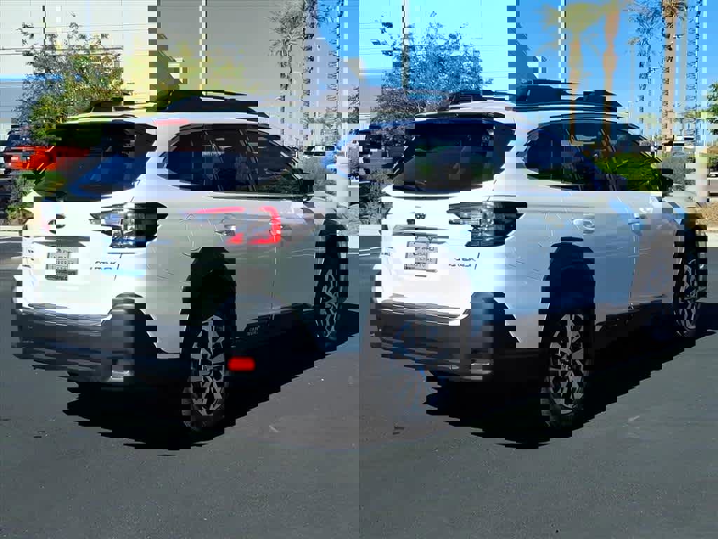 Certified 2025 Subaru Outback w/ Popular Package #1A image 7