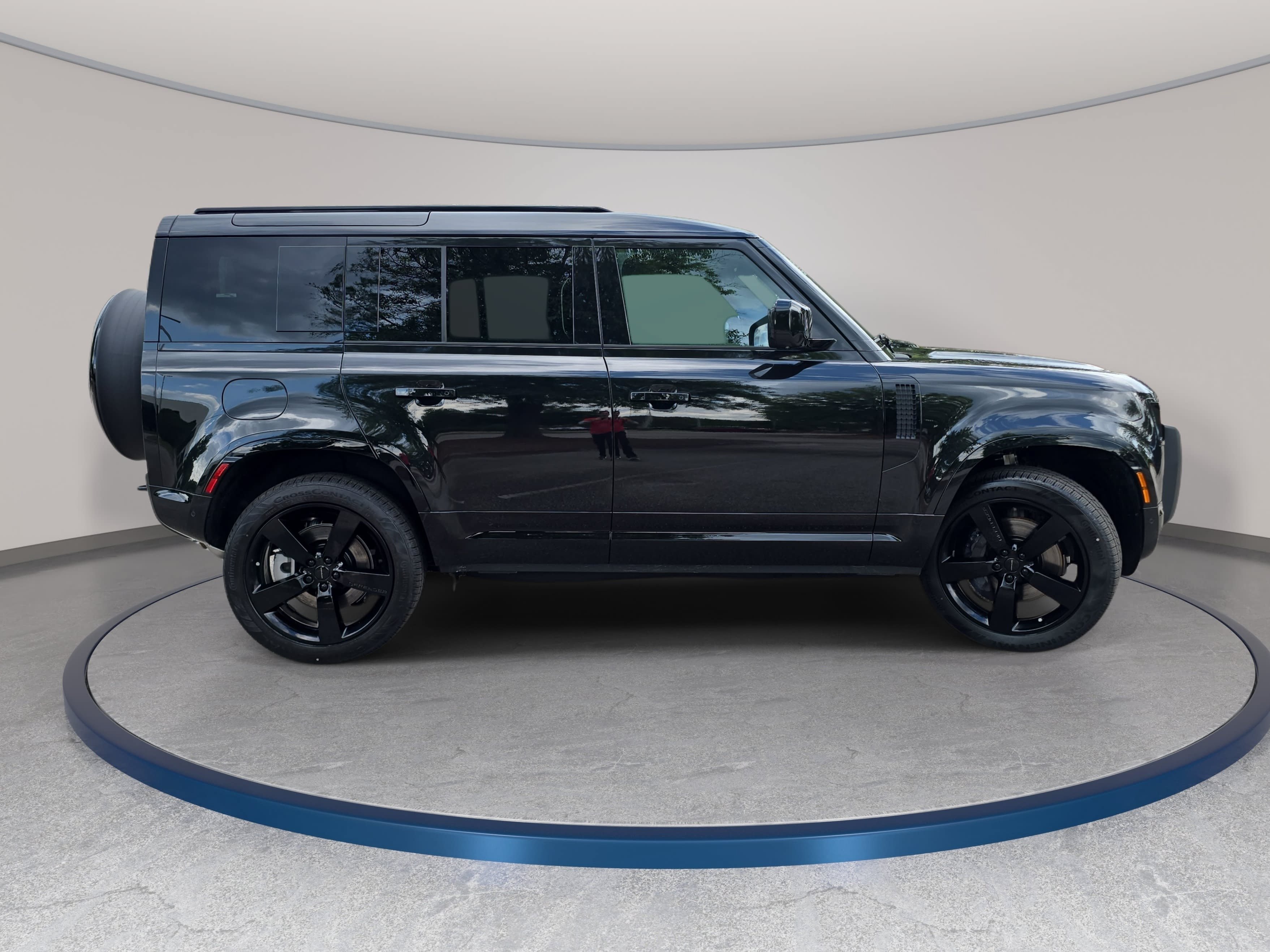 New 2026 Land Rover Defender 110 X-Dynamic SE AWD/4WD image 4