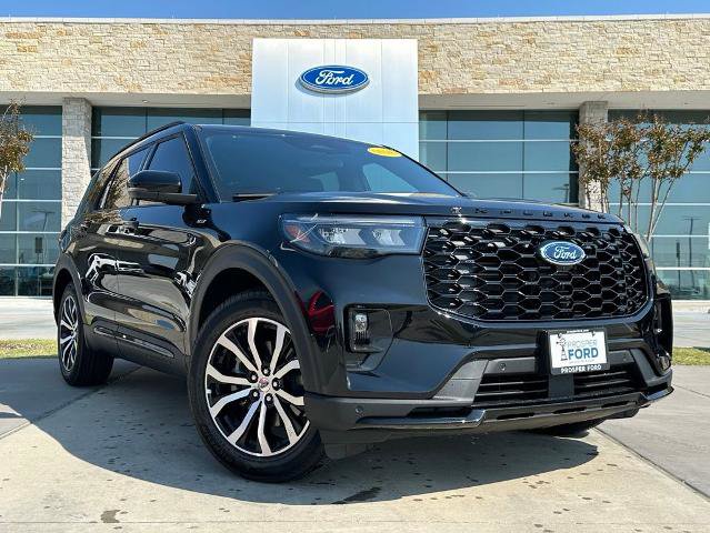 New 2025 Ford Explorer ST-Line