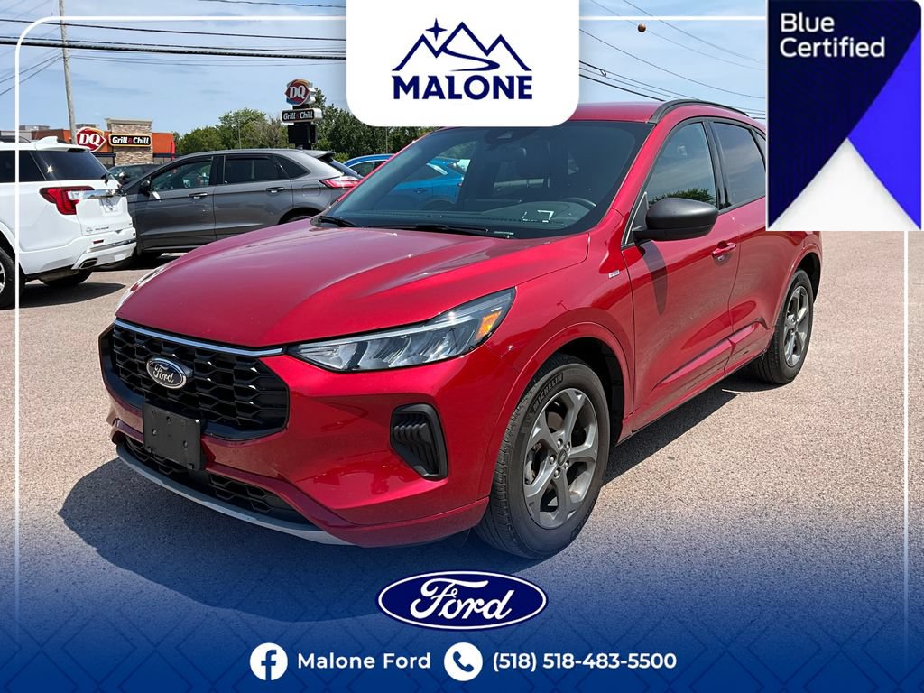 Used 2023 Ford Escape ST-Line w/ Tech Pack #1 AWD/4WD image 2