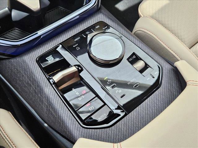 Used 2025 BMW X3 xDrive30i image 11