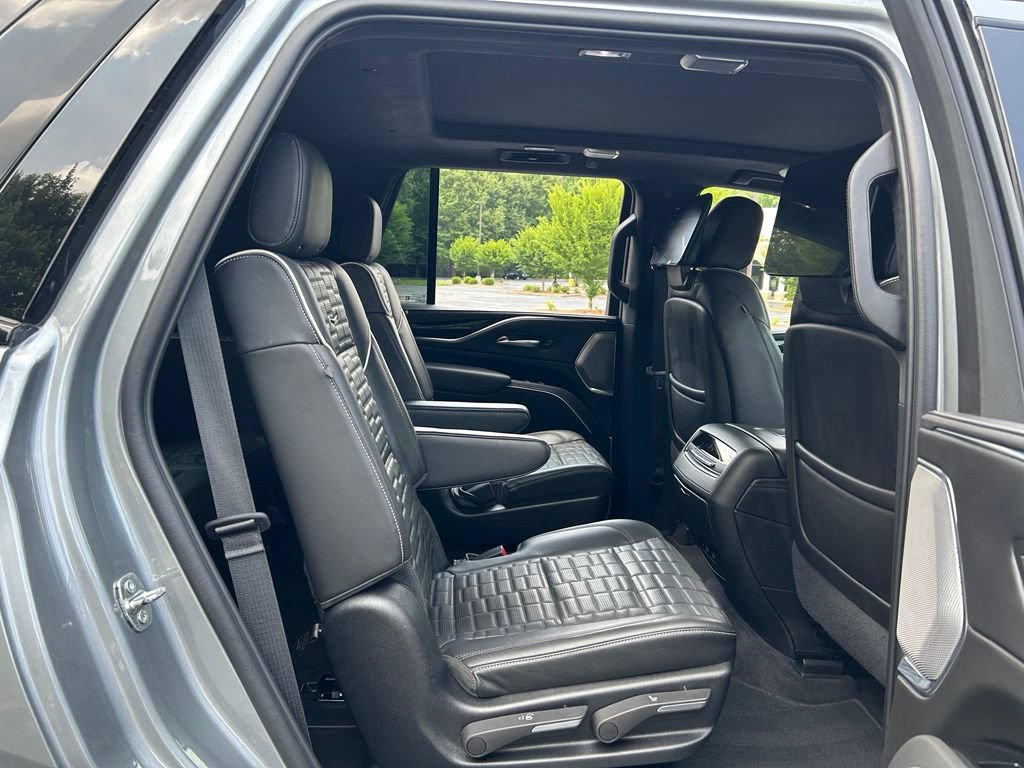 Used 2023 Cadillac Escalade V AWD/4WD image 51