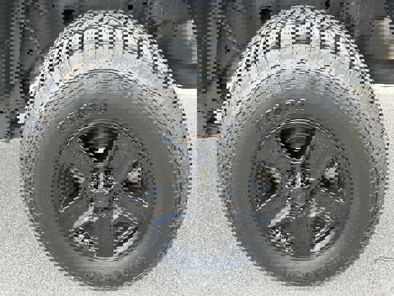 Used 2022 Jeep Gladiator Sport AWD/4WD image 10