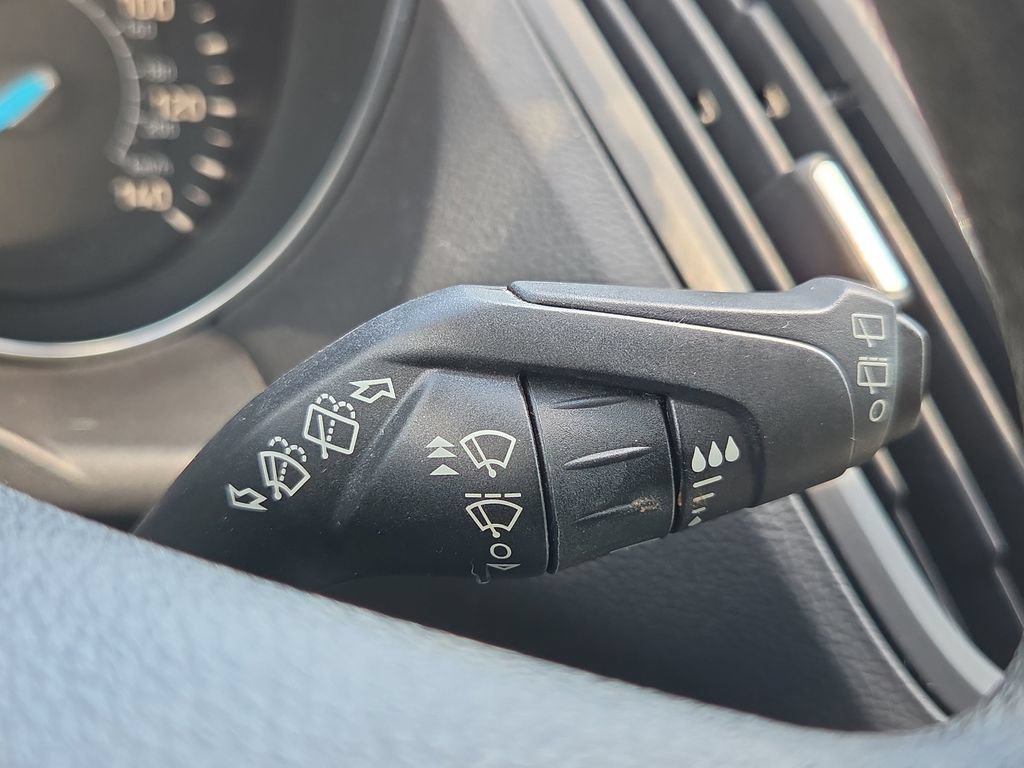 Used 2019 Ford Escape SE AWD/4WD image 32