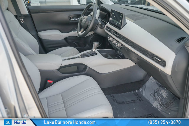 Used 2026 Honda HR-V EX-L image 18
