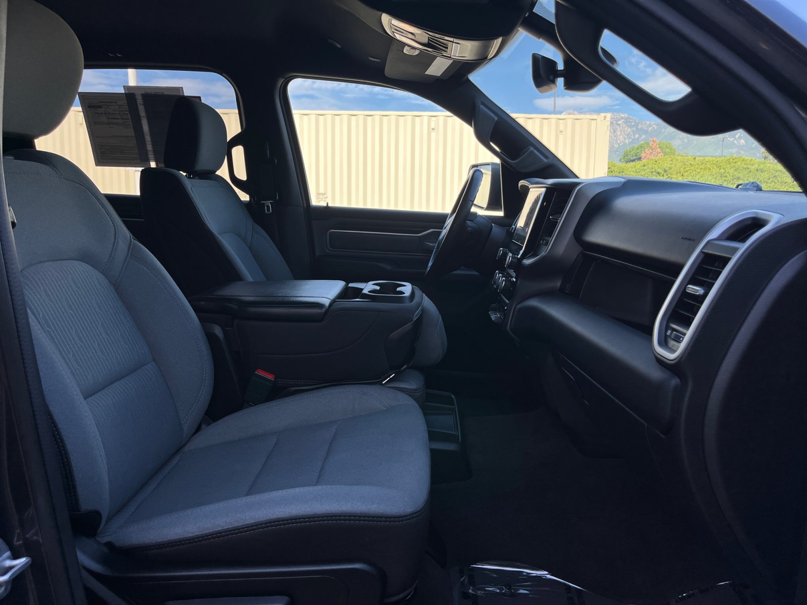 Used 2022 RAM 1500 Big Horn AWD/4WD image 27