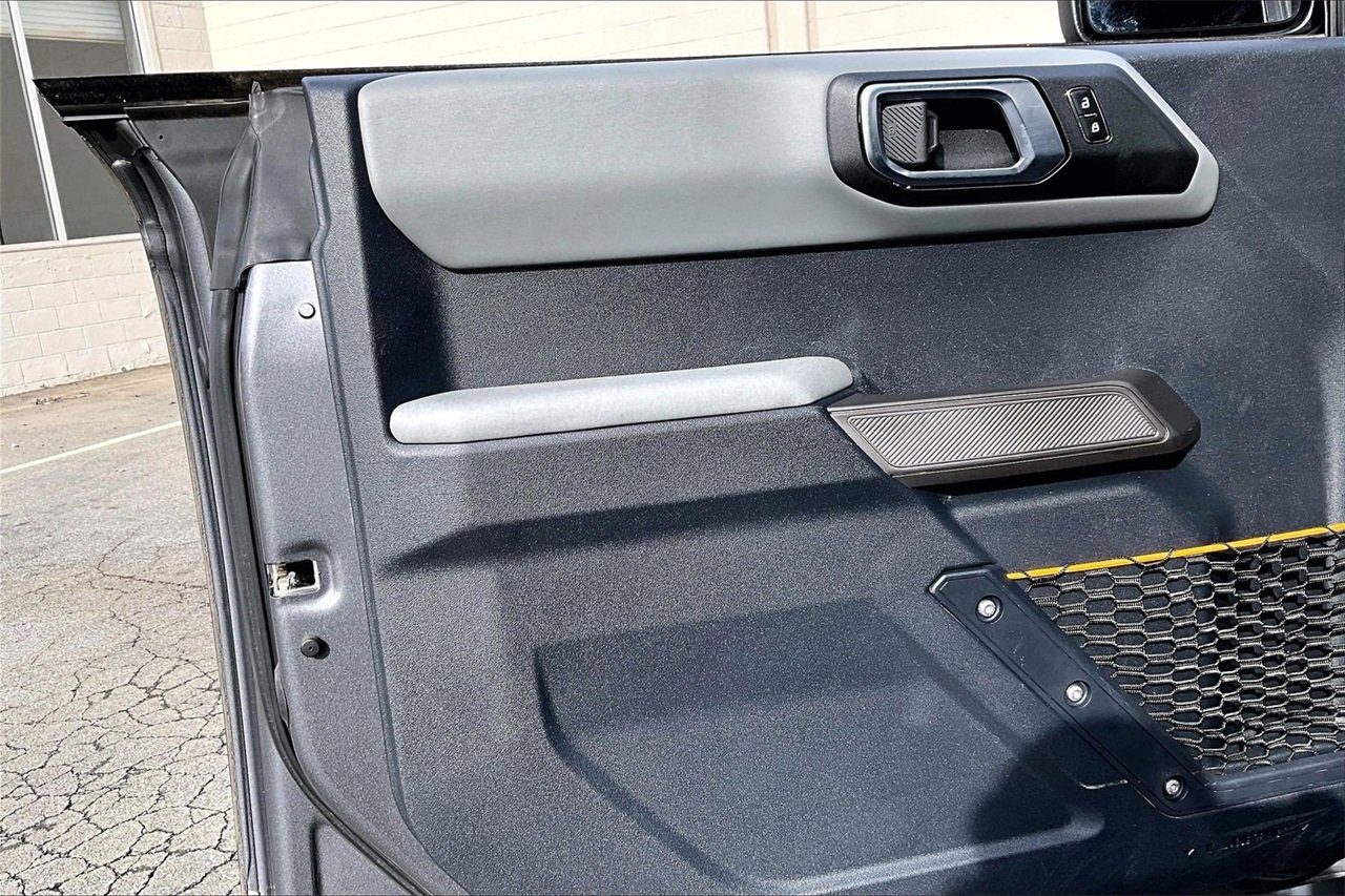 Used 2023 Ford Bronco Badlands w/ Sasquatch Package image 26