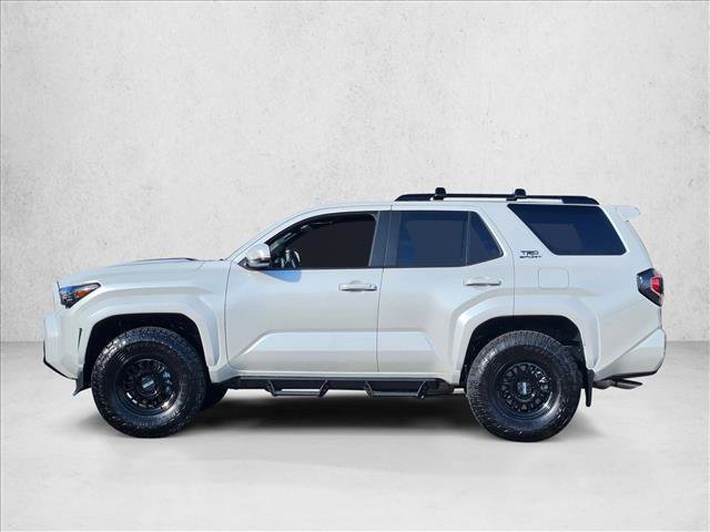 Used 2025 Toyota 4Runner TRD Sport AWD/4WD image 9