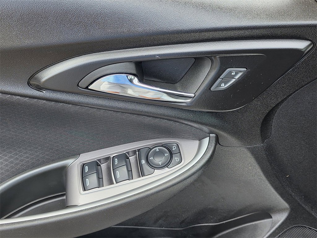 Used 2024 Chevrolet Malibu LT image 15
