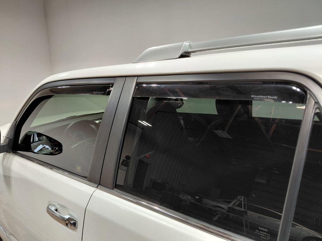 Used 2016 Toyota 4Runner Limited image 15