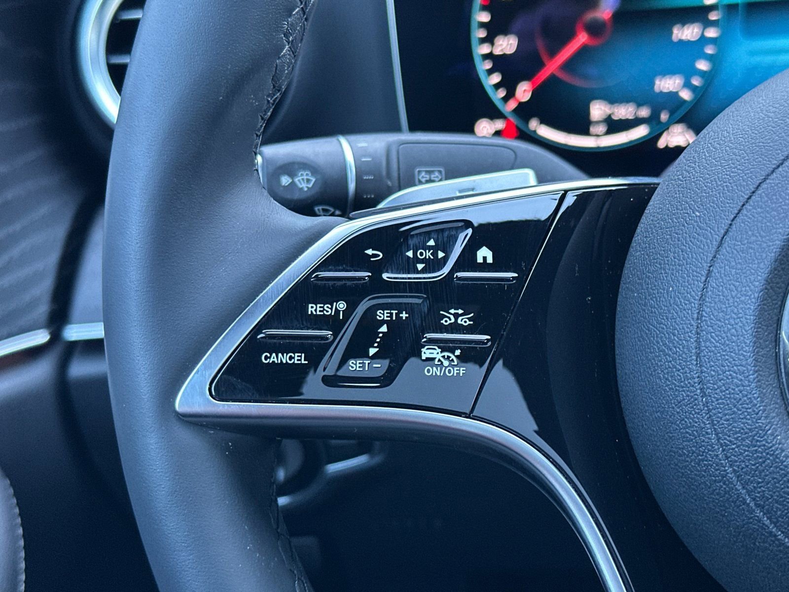 Used 2023 Mercedes-Benz E 450 4MATIC Sedan image 27