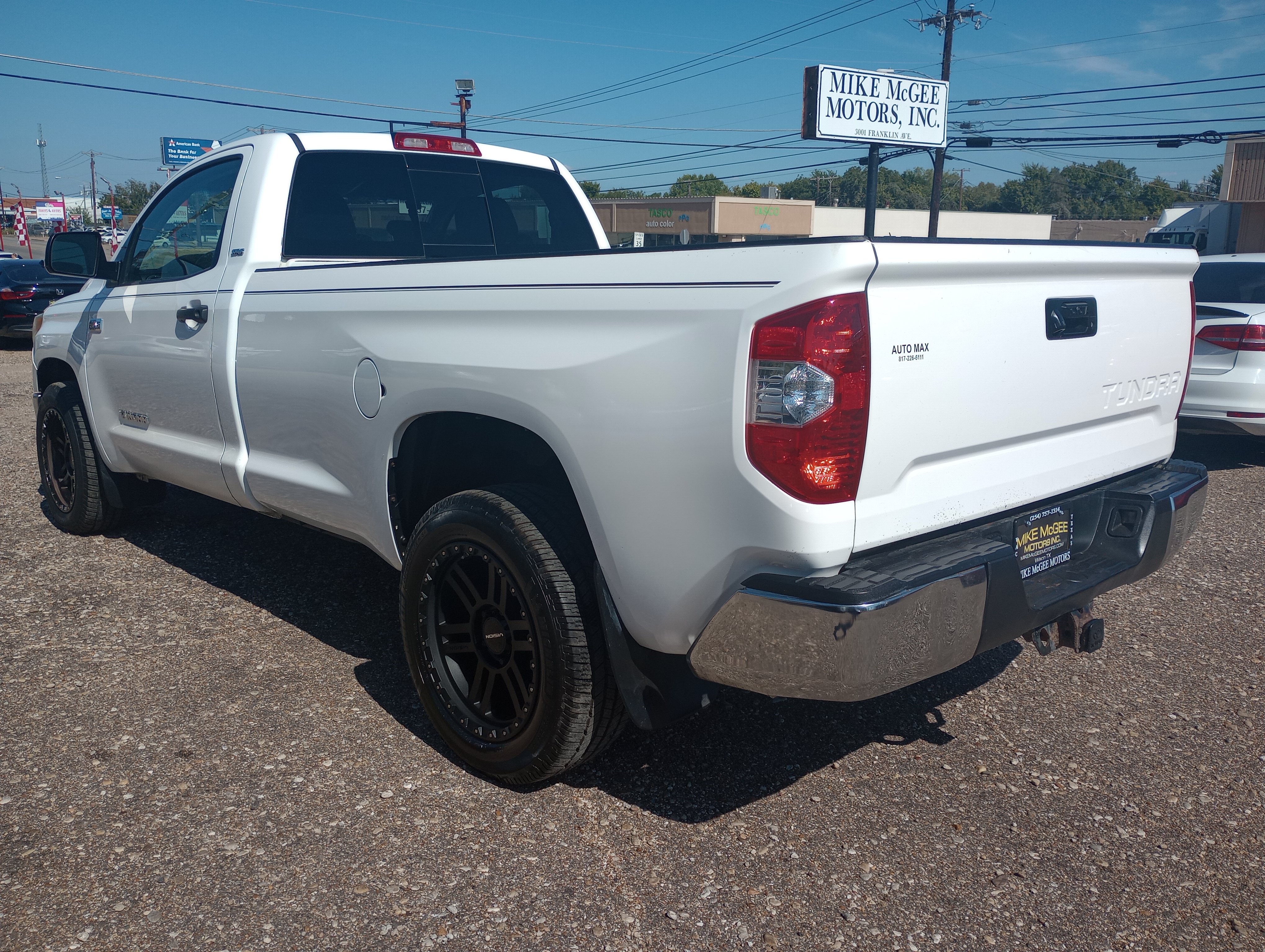 Used 2014 Toyota Tundra SR RWD image 5
