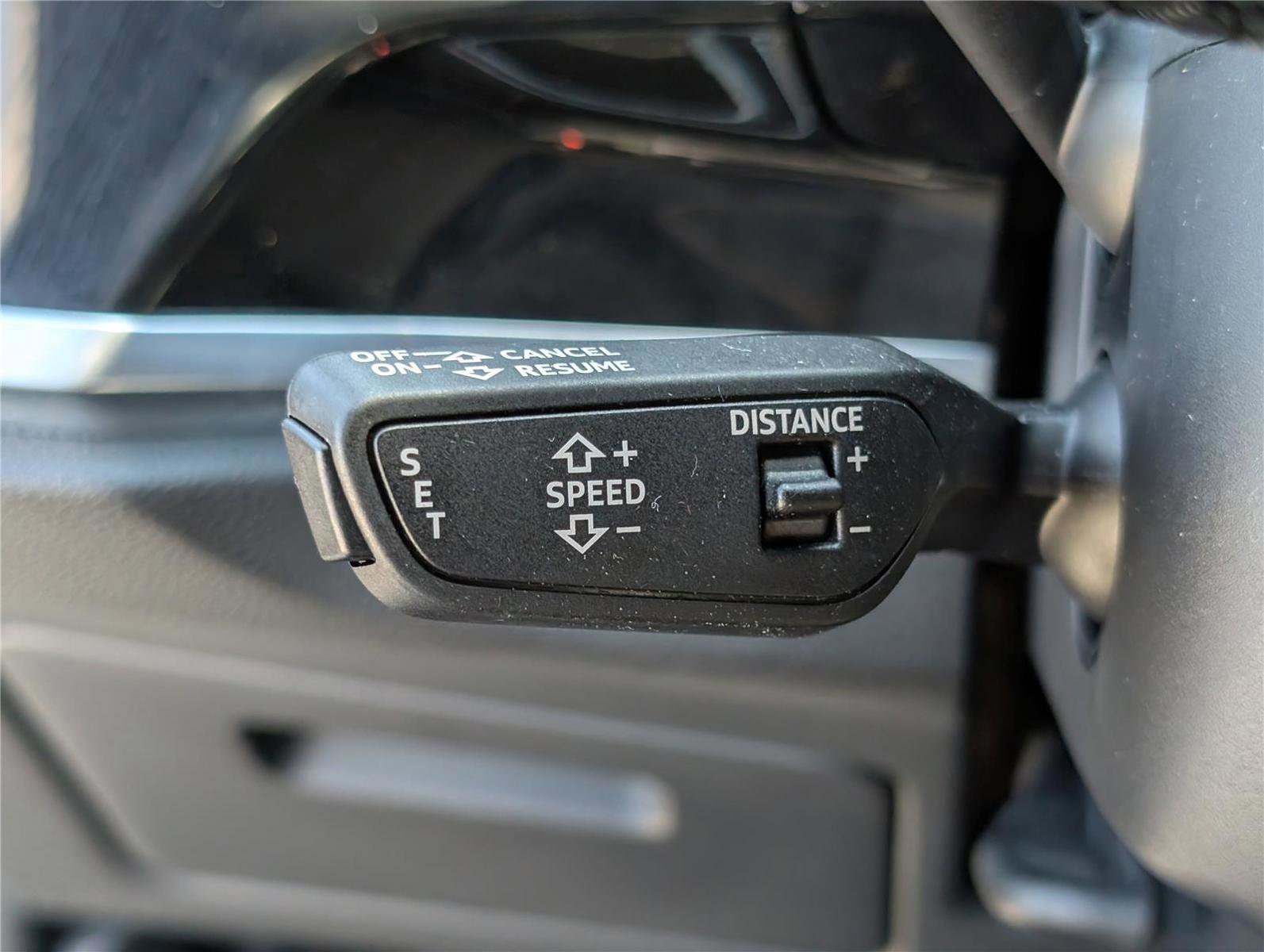 Used 2024 Audi Q3 2.0T Premium image 24