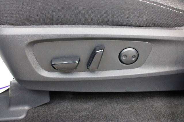 Certified 2026 Nissan Pathfinder SV FWD image 18