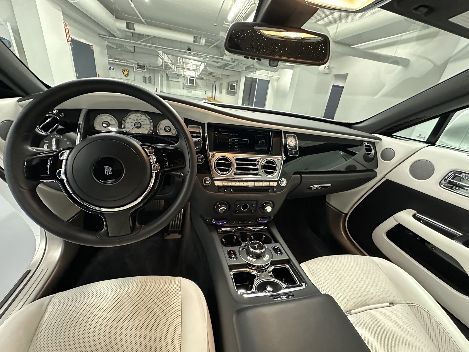 Certified 2019 Rolls-Royce Wraith RWD image 12
