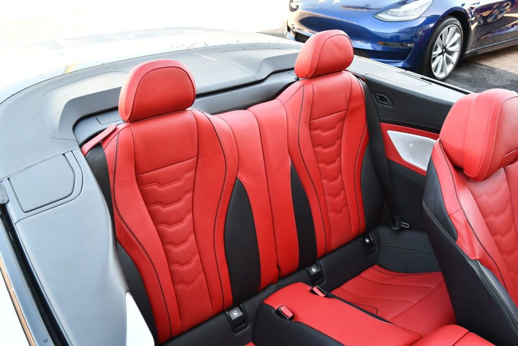 Used 2021 BMW 840i Convertible w/ M Sport Package image 19