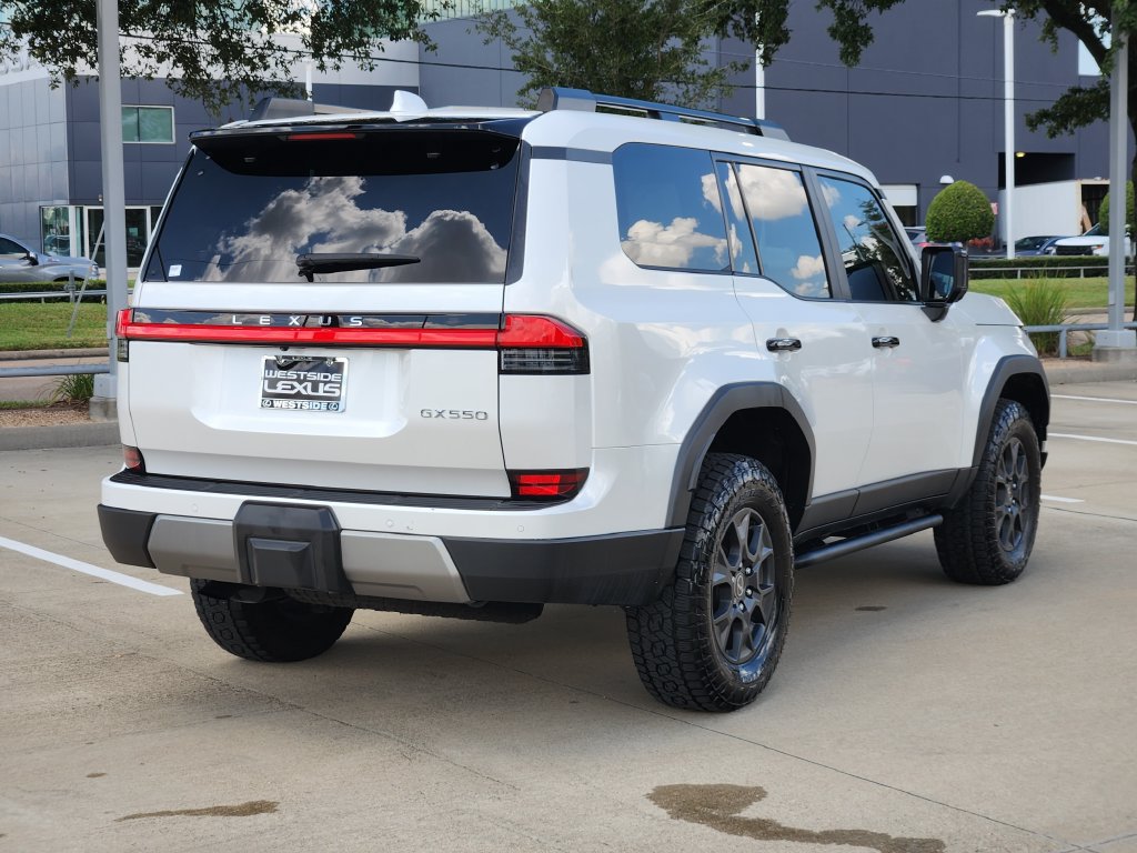 Used 2024 Lexus GX 550 AWD/4WD image 7