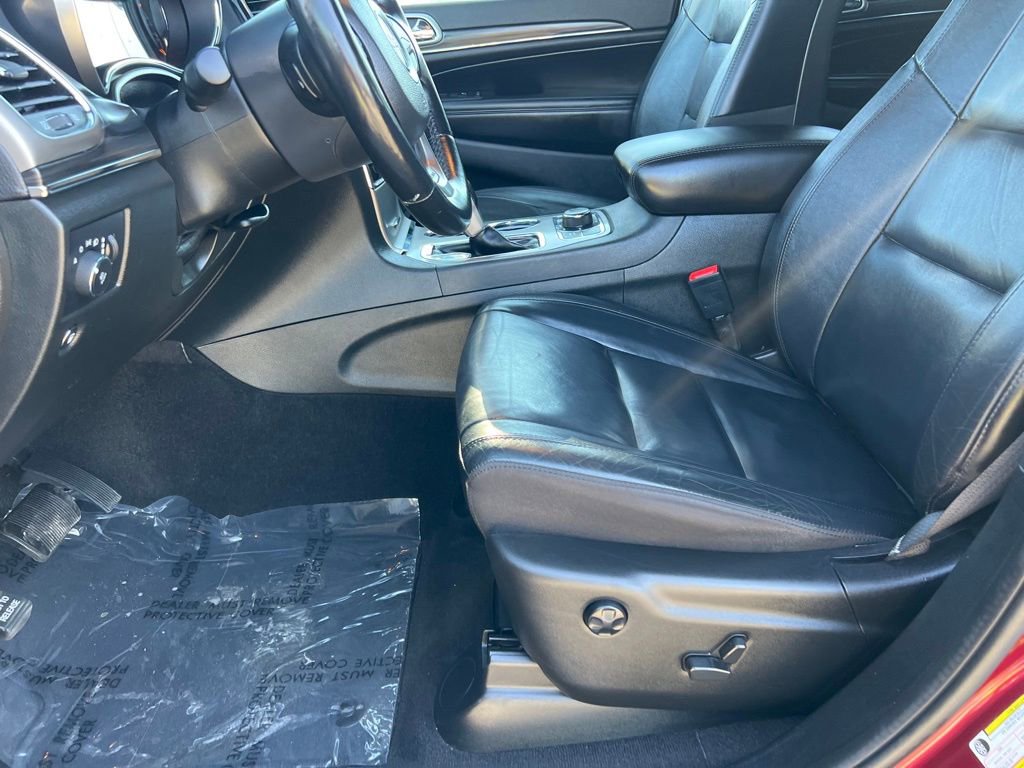 Used 2022 Jeep Grand Cherokee Limited image 22