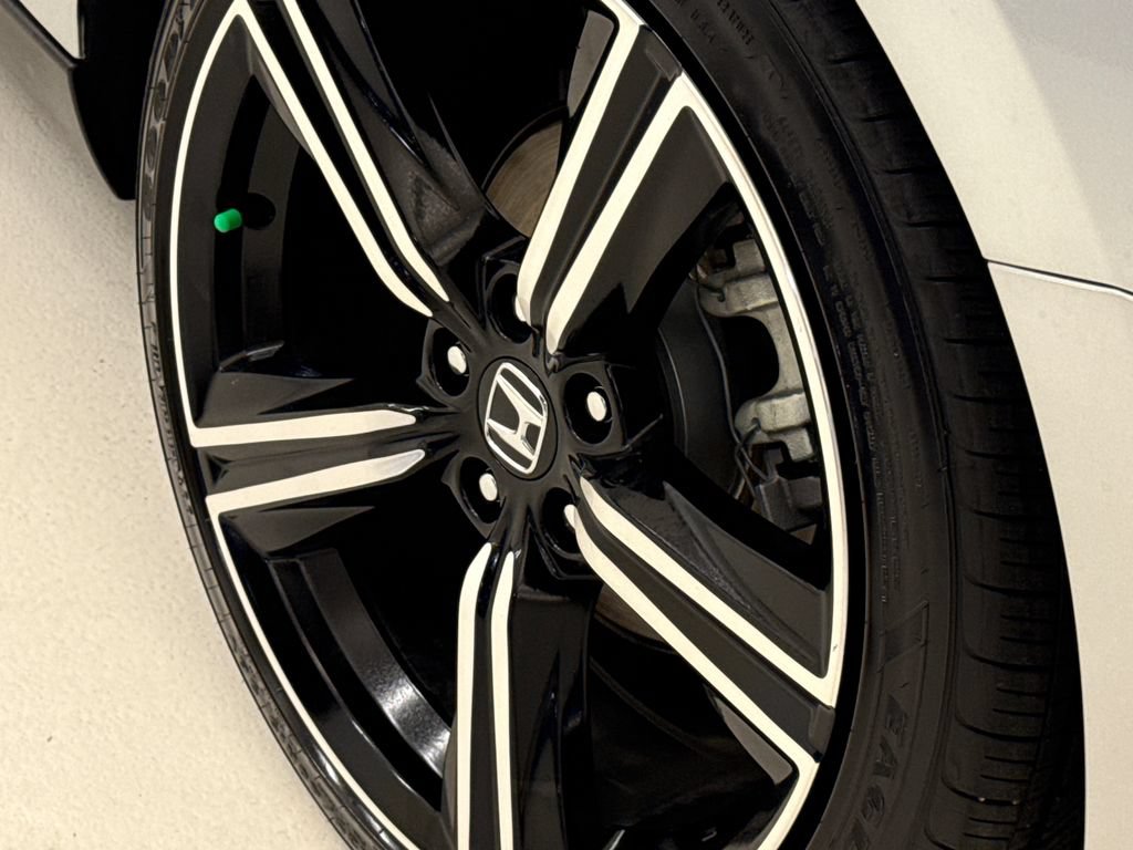 Used 2025 Honda Accord Sport image 11