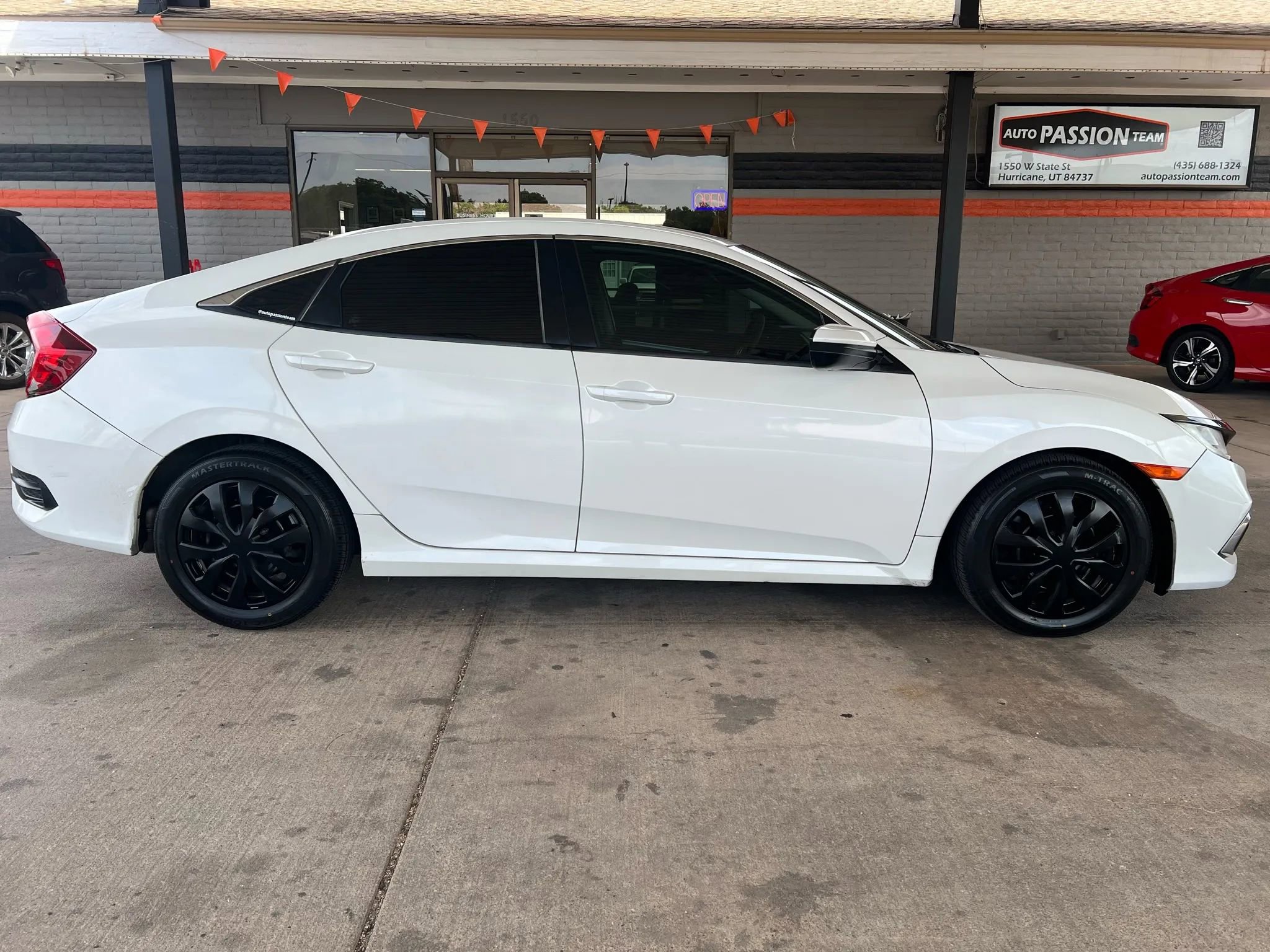 Used 2019 Honda Civic LX image 4