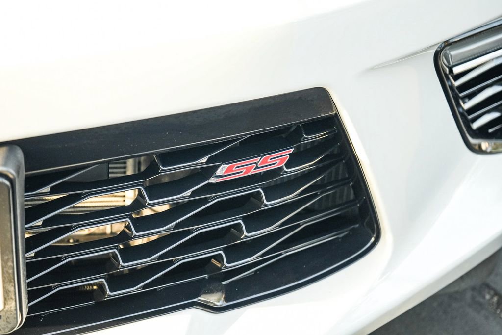 Used 2017 Chevrolet Camaro SS RWD image 11
