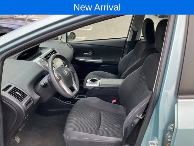 Used 2017 Toyota Prius V Two w/ Carpet Mat Package FWD image 11